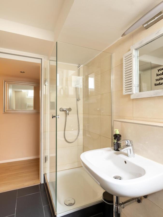 Limehome Berlin Florastrasse Экстерьер фото